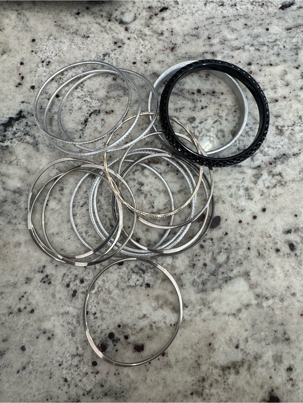 Lot ofSilver and Black Stackable Bangle Bracelet Set - Women Jewelry